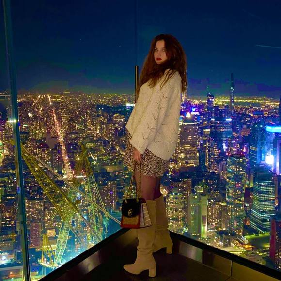 Meet your Posher, Mima - Picture 1 of 1